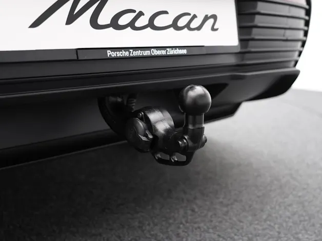 Porsche Macan 4