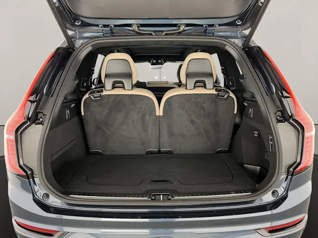 Volvo XC90 2.0 T8 TE Ultra Dark eAWD