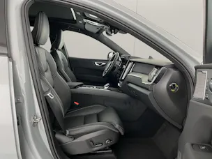 VOLVO XC60 2.0 T8 TE Black Edition eAWD