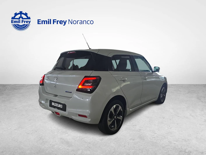 immagine del veicolo SUZUKI SWIFT