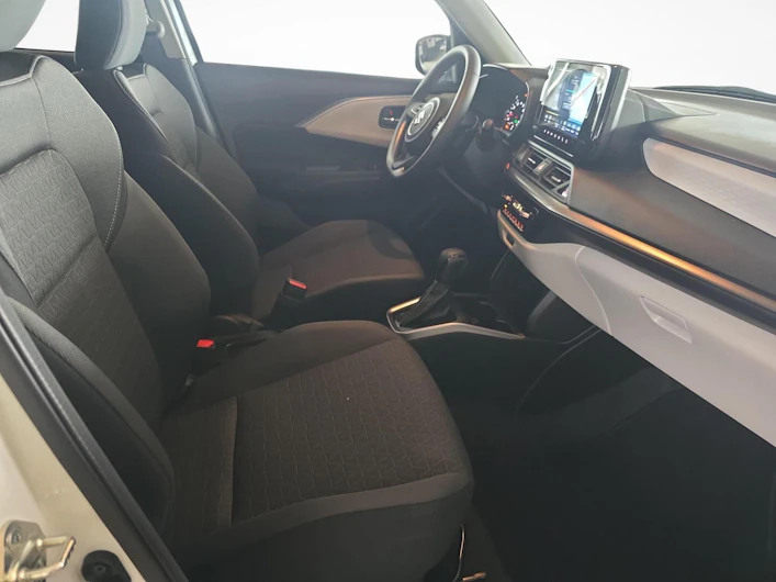 immagine del veicolo SUZUKI SWIFT