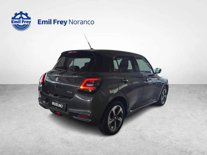 immagine del veicolo SUZUKI SWIFT