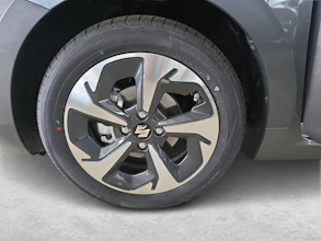 https://vehicle.imgix.net/4435468/730570d5-e05c-411a-bc57-f042b01fdf46.jpg