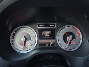 MERCEDES-BENZ A 180 AMG Line (ch)