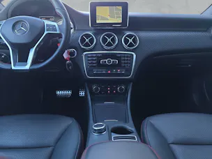 MERCEDES-BENZ A 180 AMG Line (ch)