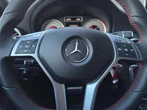 MERCEDES-BENZ A 180 AMG Line (ch)