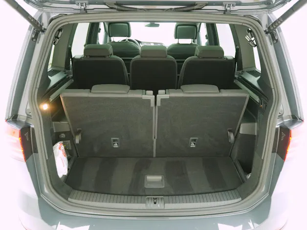 VW Touran 1.5 TSI DSG R-Line Black Style