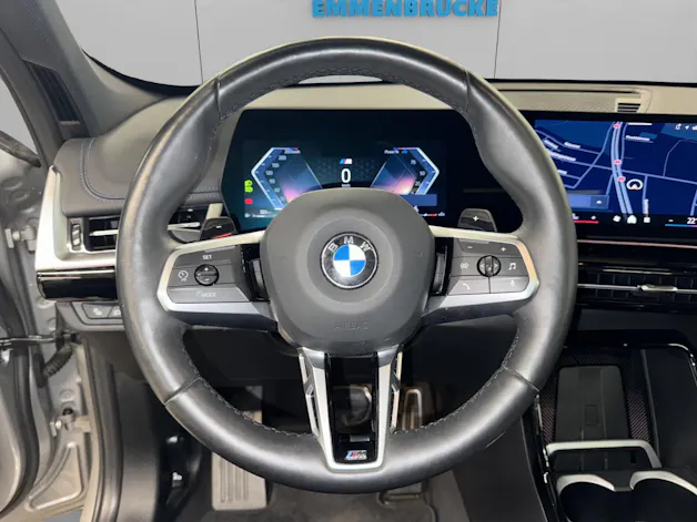 BMW X1 U11 18i sDrive paddles