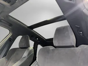 BMW X1 U11 18i sDrive paddles