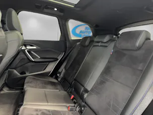 BMW X1 U11 18i sDrive paddles