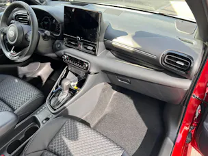 Toyota Yaris 1.5 VVT-i HSD Premium