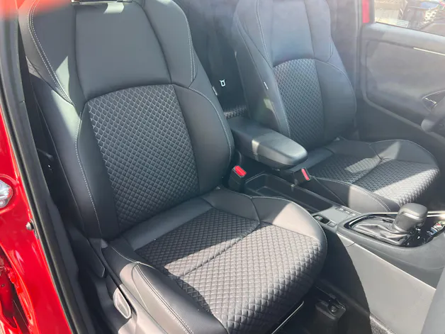 Toyota Yaris 1.5 VVT-i HSD Premium