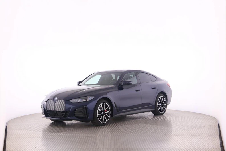 image du véhicule BMW i4