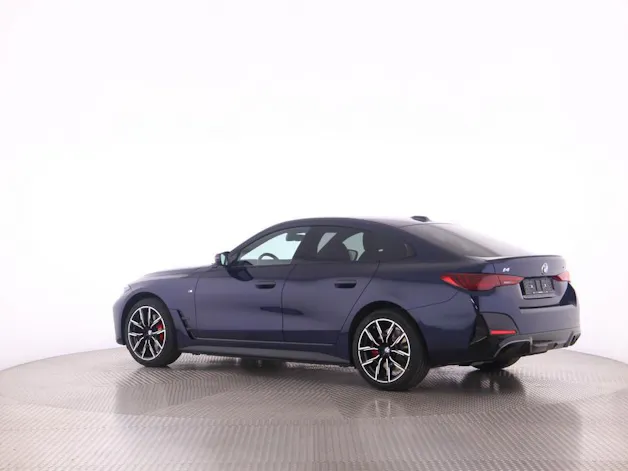BMW i4 xDrive40
