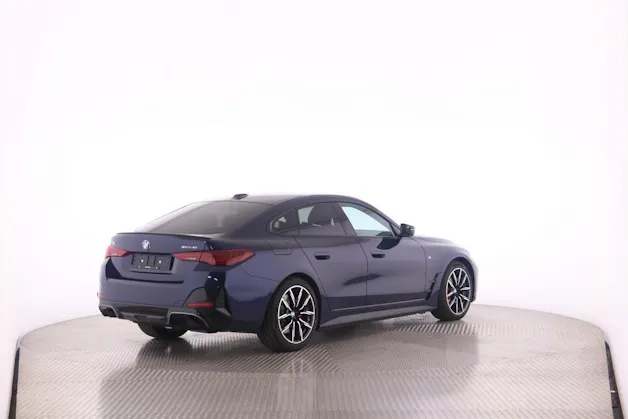 BMW i4 xDrive40