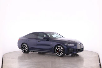 https://vehicle.imgix.net/4435548/d0f84a6c-195e-4169-b1fb-18b3a209b5d5.jpg