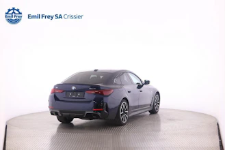 https://vehicle.imgix.net/4435548/dc0f48ad-420b-464f-a879-22f83cbb367d.jpg