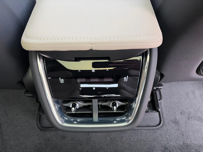 image du véhicule VOLVO EX 90