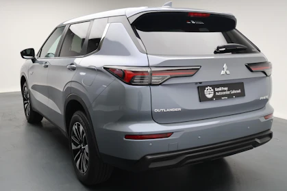 MITSUBISHI OUTLANDER 3