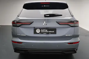 Mitsubishi Outlander 2.4 PHEV Invite 4x4