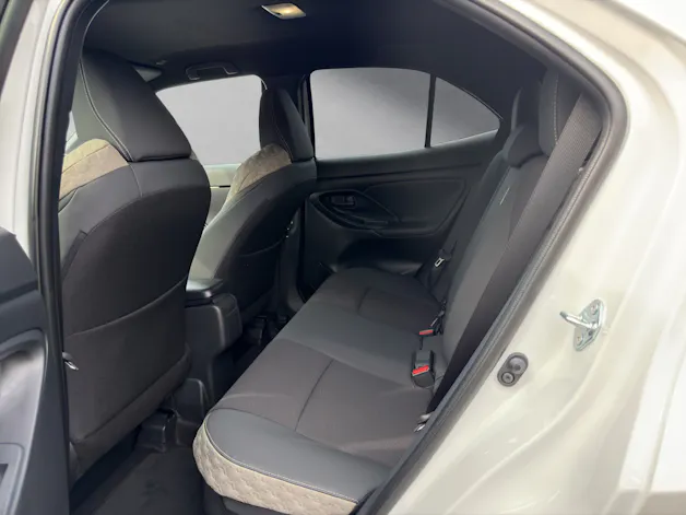 Toyota Yaris Cross 1.5 VVT-i HSD Premium AWD-i