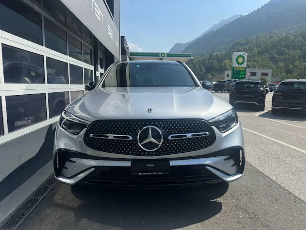 Mercedes-Benz GLC 300 AMG Line 4matic - CH