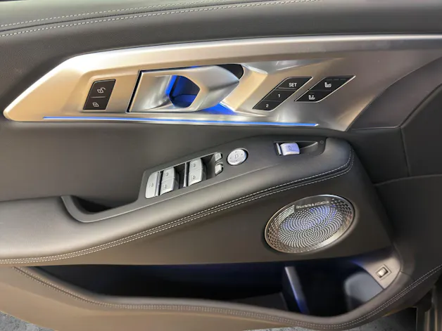 BMW XM 50e Plug-in Hybrid
