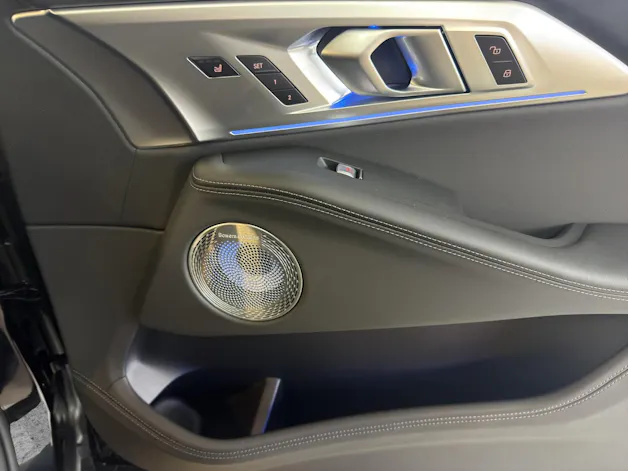 BMW XM 50e Plug-in Hybrid