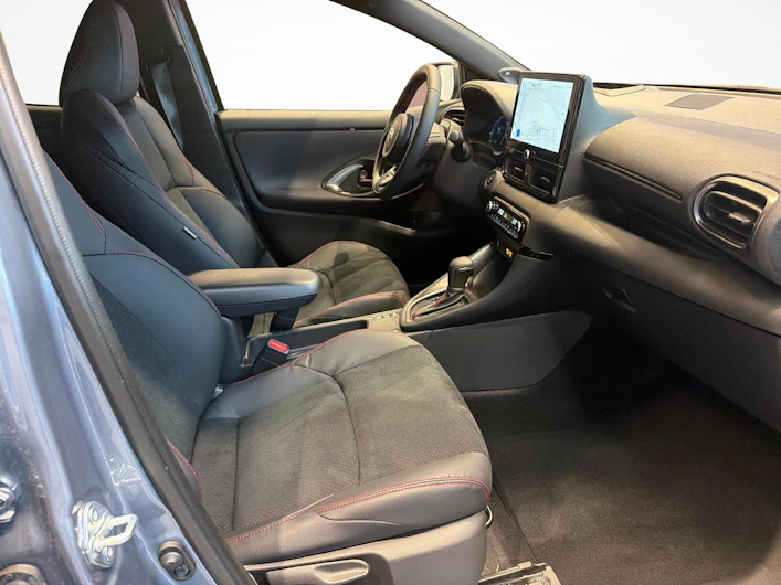 Fahrzeugbild TOYOTA YARIS