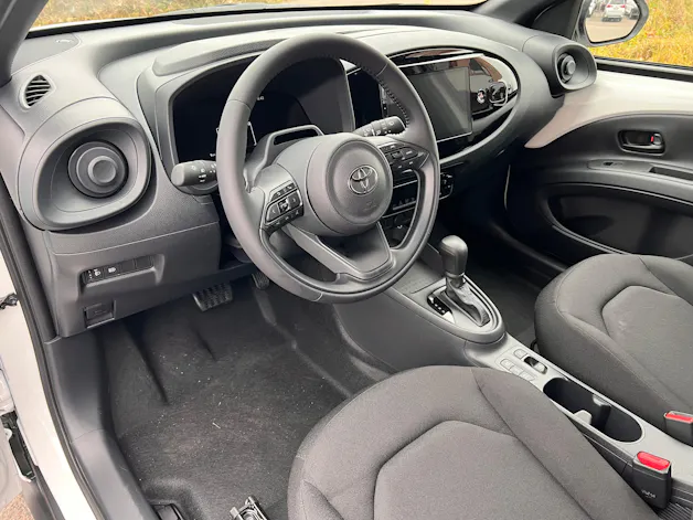 Toyota Aygo X 1.5 VVT-i HSD Comfort