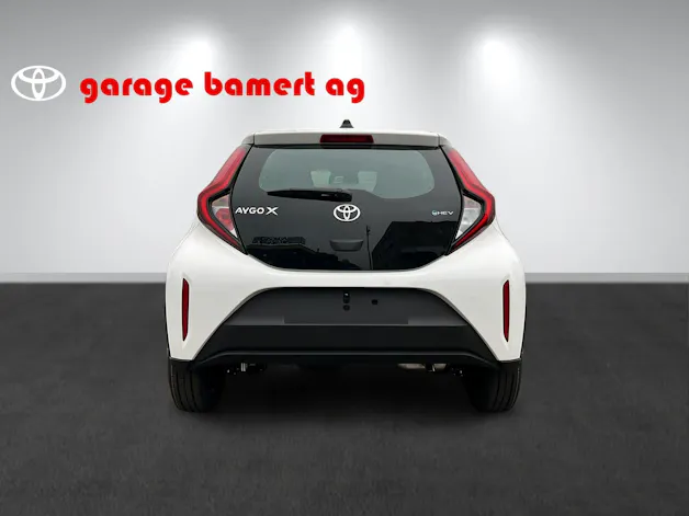 Toyota Aygo X 1.5 VVT-i HSD Comfort