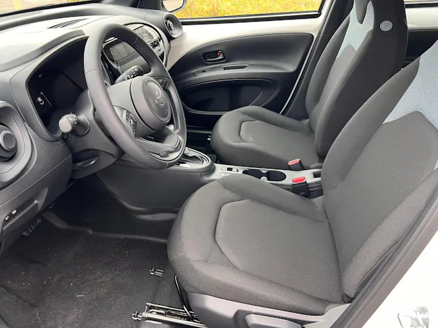 Toyota Aygo X 1.5 VVT-i HSD Comfort