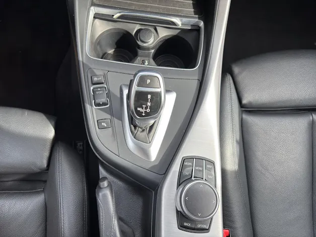 BMW 120d xDrive EDITION SPORT LINE