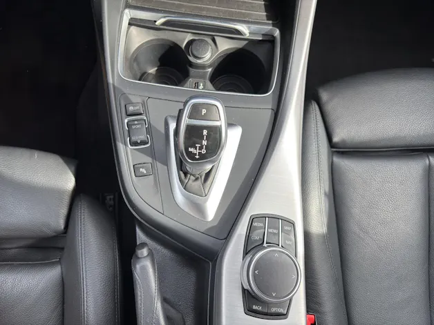BMW 120d xDrive EDITION SPORT LINE