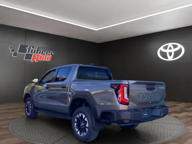 Toyota Hilux Double Cab.-Pick-up 2.8 D-4D MHEV 204 Style
