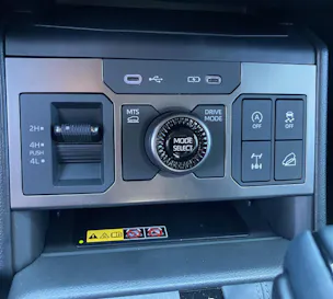 Toyota Hilux Double Cab.-Pick-up 2.8 D-4D MHEV 204 Style