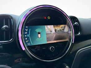 https://vehicle.imgix.net/4435708/e2f76047-b648-407a-8d9e-a38878af1b7f.jpg