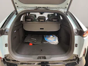 MAZDA CX-6e Takumi