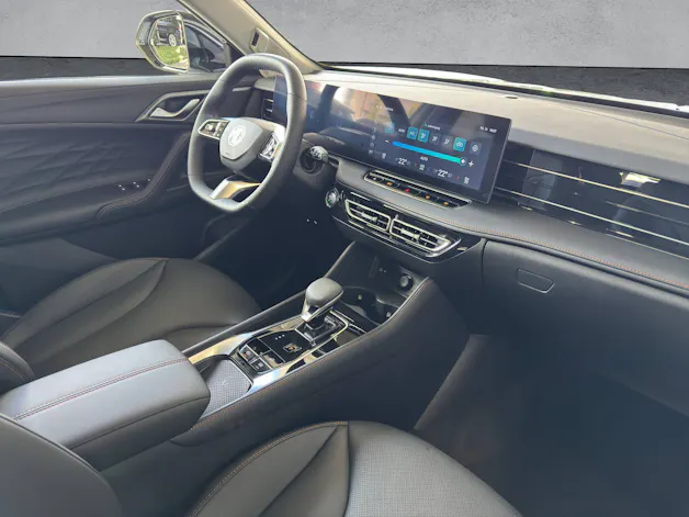 MG HS 1.5 PHEV Luxury