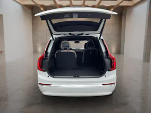 VOLVO XC90 2.0 T8 TE Ultra Bright eAWD