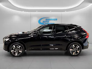 VOLVO XC60 2.0 B5 MH Plus Dark AWD