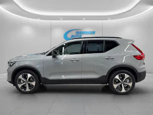 VOLVO XC40 2.0 B3 MH Plus Dark