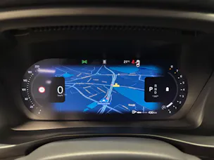 VOLVO XC40 2.0 B3 MH Plus Dark