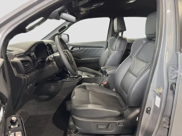 Isuzu D-Max Crew Pick-up 2.2 DDi Nitro Sport 4x4