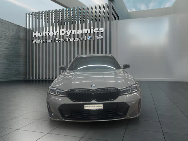 BMW 330i xDrive Touring M AERODYNAMIKPAKET
