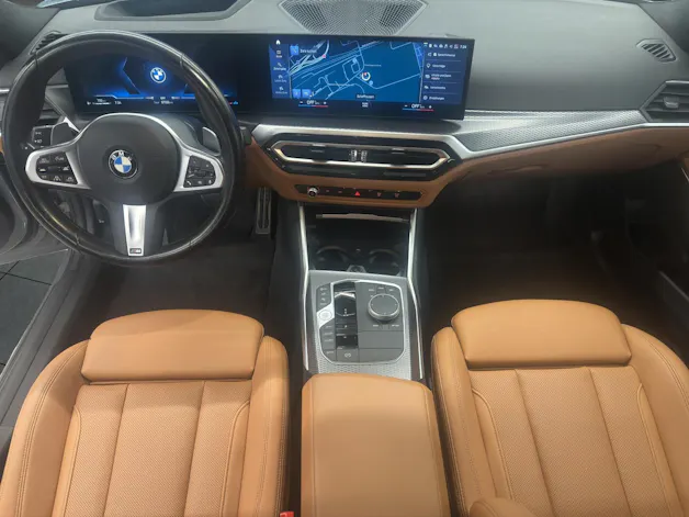 BMW 330i xDrive Touring M AERODYNAMIKPAKET
