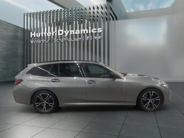BMW 330i xDrive Touring M AERODYNAMIKPAKET
