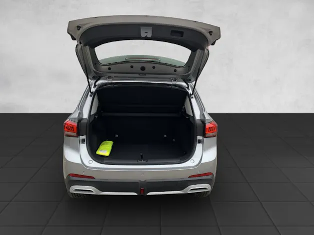 MG ZS 1.5 Hybrid+ Luxury