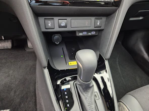 image du véhicule TOYOTA Yaris Cross 1.5 VVT-i HSD Premium AWD-i - inkl. Winterräder und abnehmbare AHK (1350kg Zuglast)