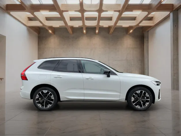 Volvo XC60 2.0 B5 MH Plus Dark AWD
